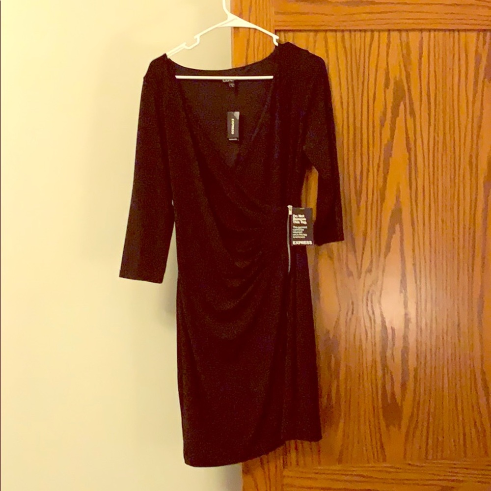 Black 3/4 sleeve dress